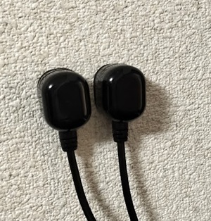 レシーバーが2つ並んだ様子